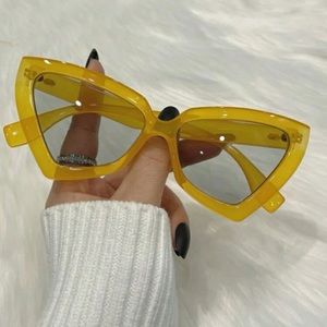 Triangle Jelly Tone Sunglasses